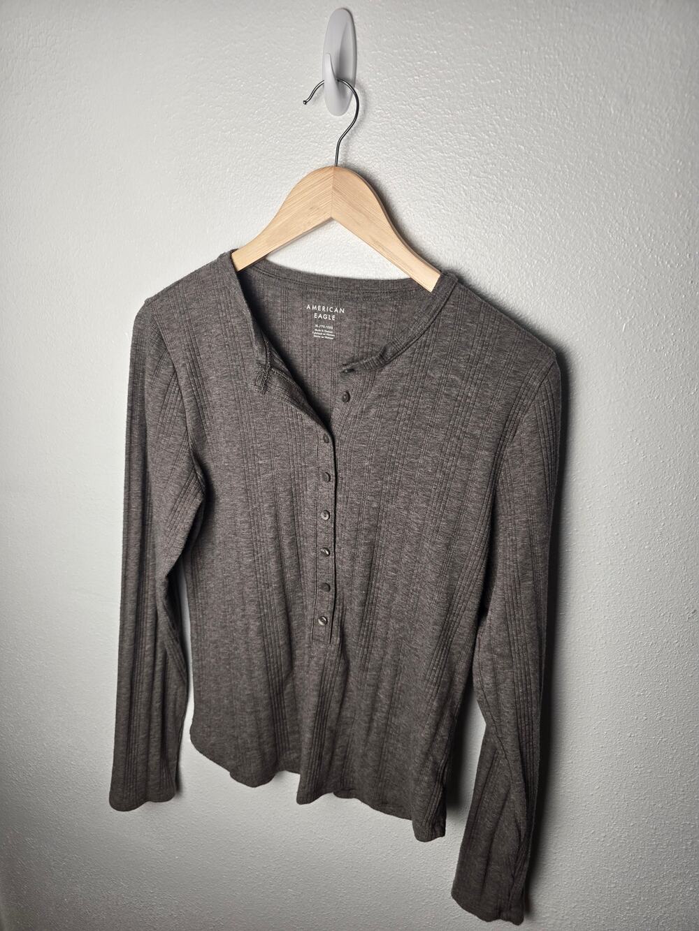 American Eagle Henley Womens XL Brown Ribbed Long Sleeve Button Top